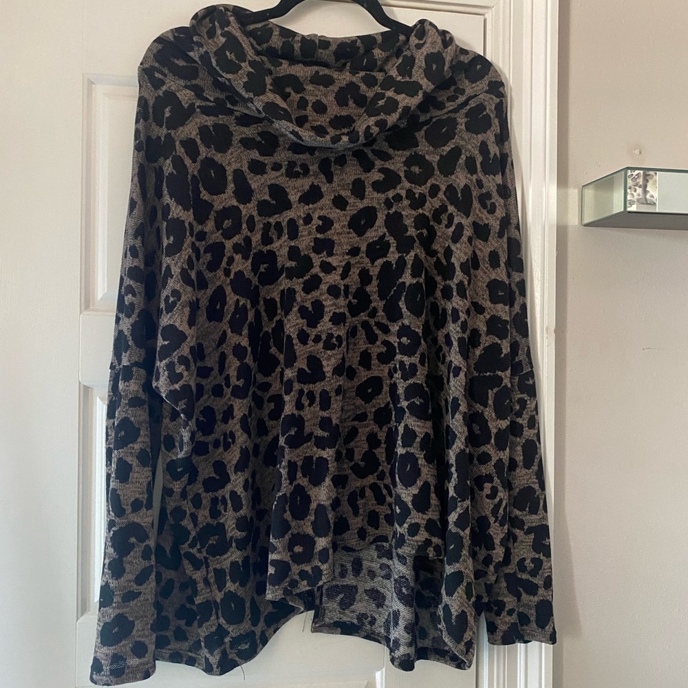 Flutter by Dance & Marvel sweater